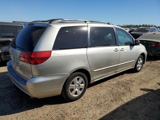 2005 Toyota Sienna CE