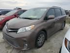 2018 Toyota Sienna XLE