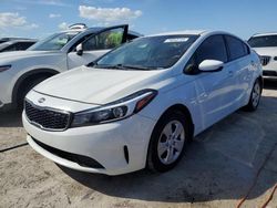 KIA Vehiculos salvage en venta: 2018 KIA Forte LX