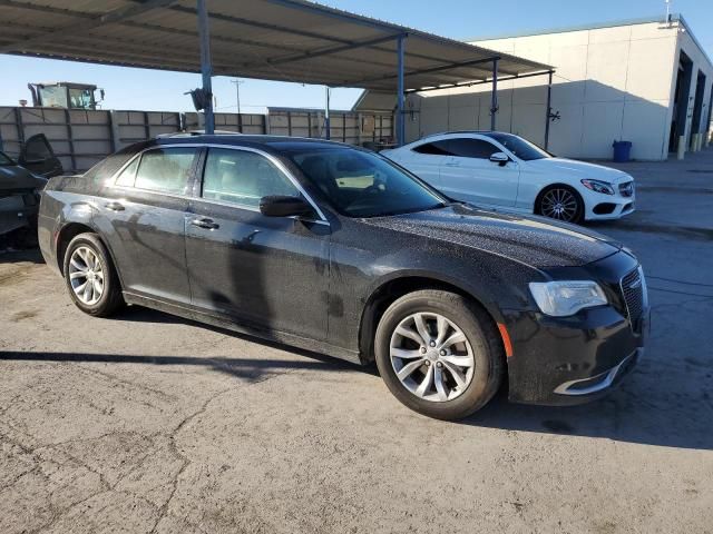 2015 Chrysler 300 Limited