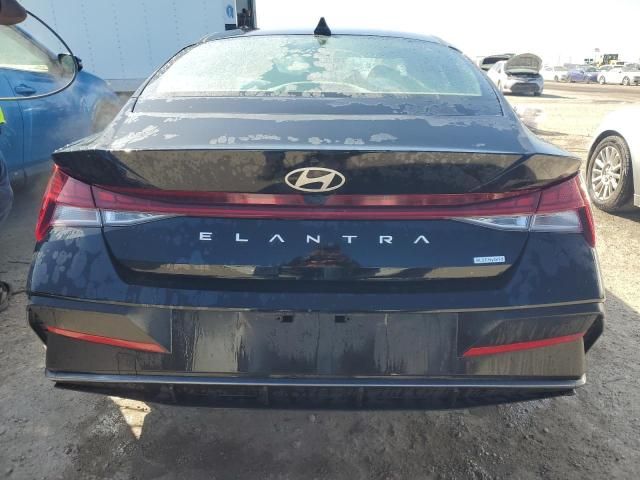 2024 Hyundai Elantra Blue