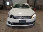 2013 Volkswagen Passat SEL