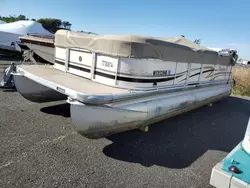 Salvage boats for sale at Mcfarland, WI auction: 2007 Premier Pontoon