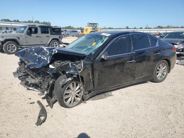 2015 Infiniti Q50 Base