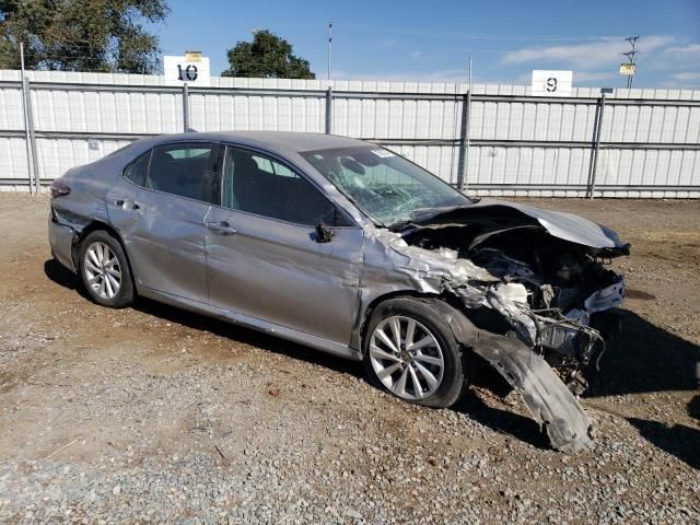 2022 Toyota Camry LE