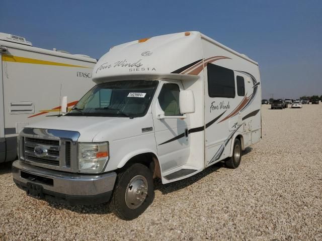 2010 Ford Econoline E350 Super Duty Cutaway Van