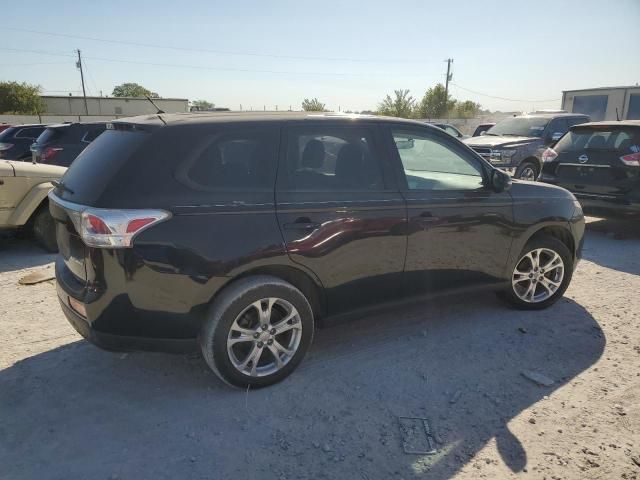 2014 Mitsubishi Outlander SE