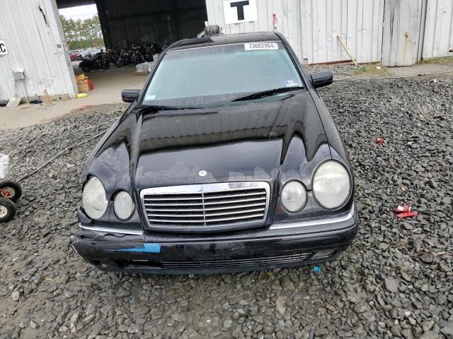 1999 Mercedes-Benz E 320