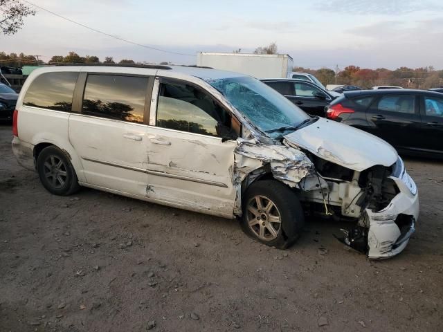 2011 Chrysler Town & Country Touring