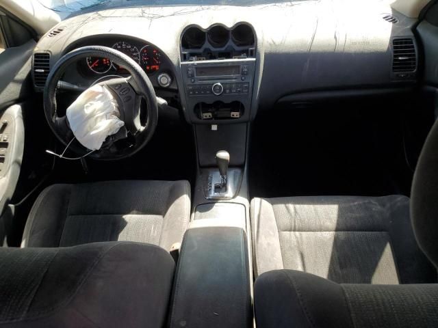 2011 Nissan Altima Base