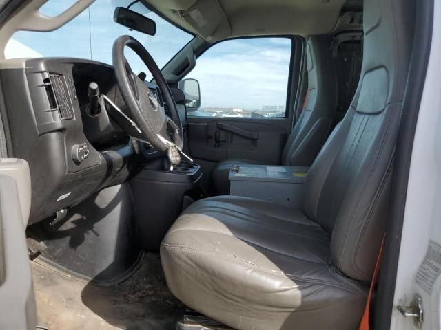 2016 Chevrolet Express G2500