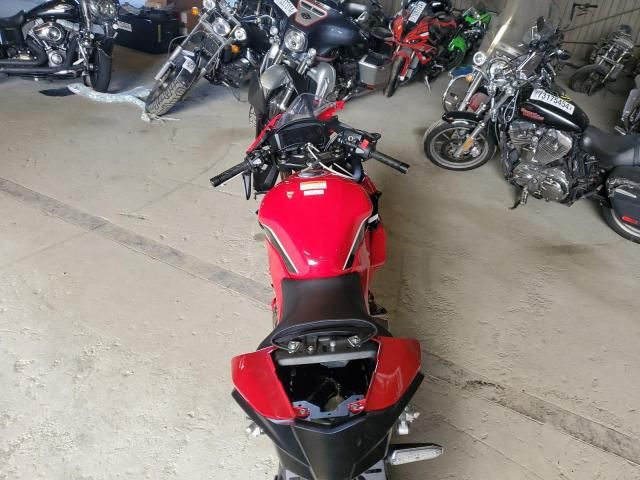 2023 Honda CBR500 RA