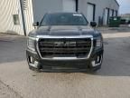 2022 GMC Yukon XL K1500 SLE