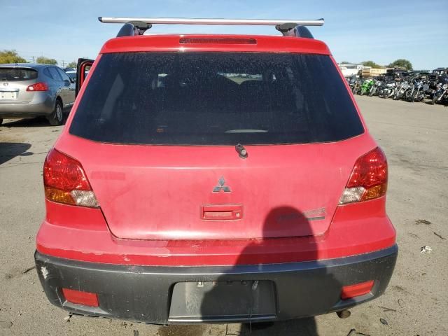 2004 Mitsubishi Outlander LS