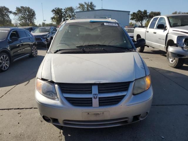 2004 Dodge Grand Caravan SXT