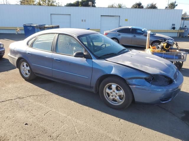 2004 Ford Taurus LX