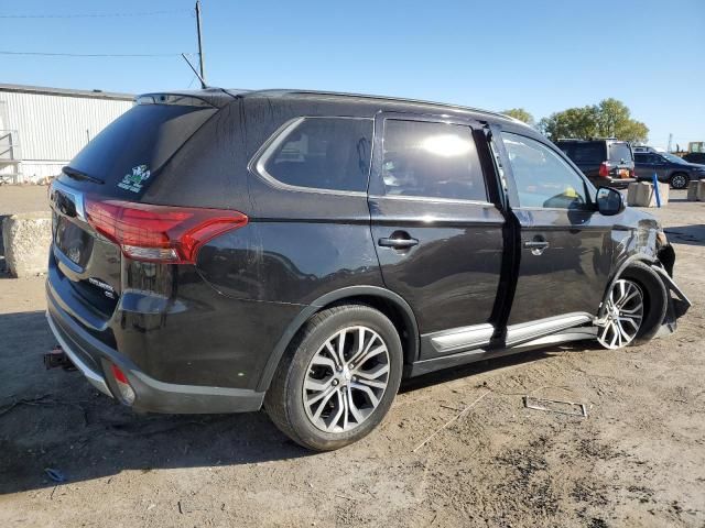 2016 Mitsubishi Outlander SE