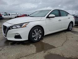 Carros dañados por inundaciones a la venta en subasta: 2020 Nissan Altima S