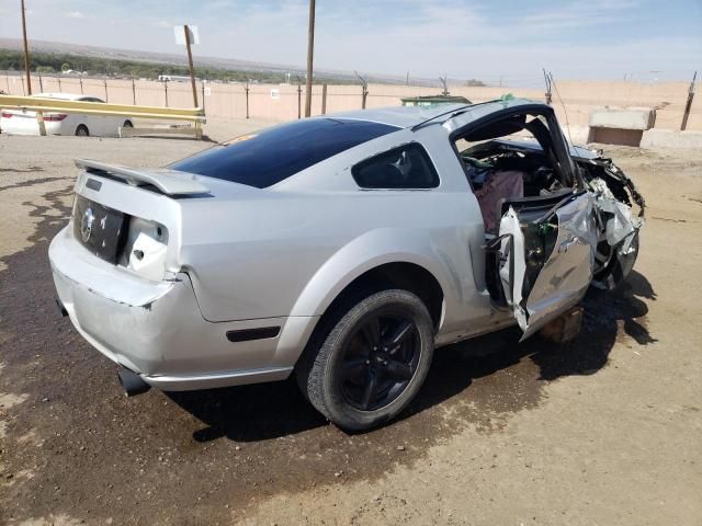 2005 Ford Mustang GT