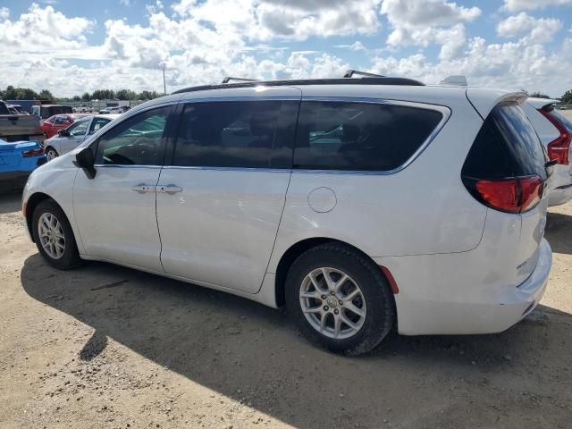 2020 Chrysler Voyager LXI