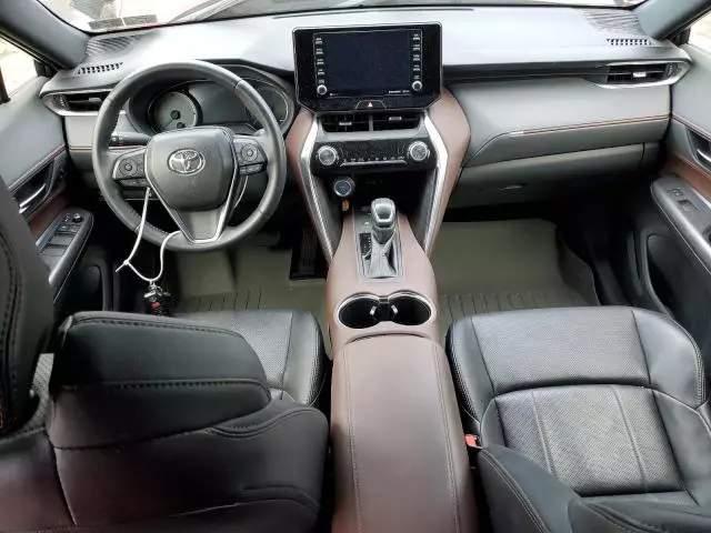 2021 Toyota Venza LE