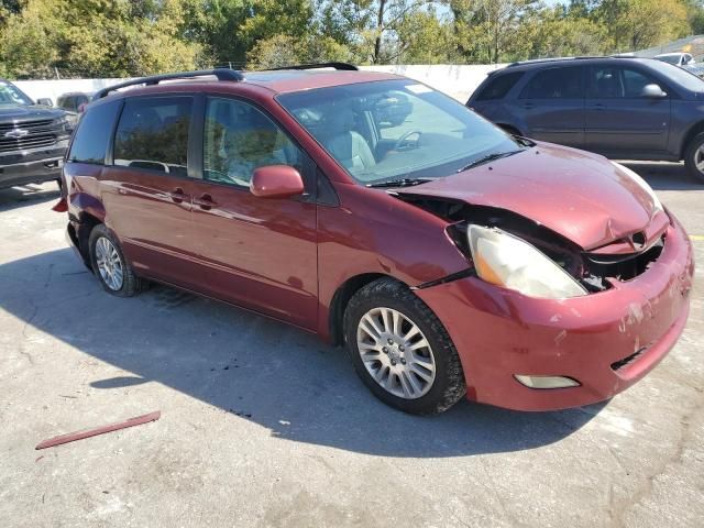 2008 Toyota Sienna XLE