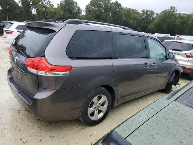 2012 Toyota Sienna LE