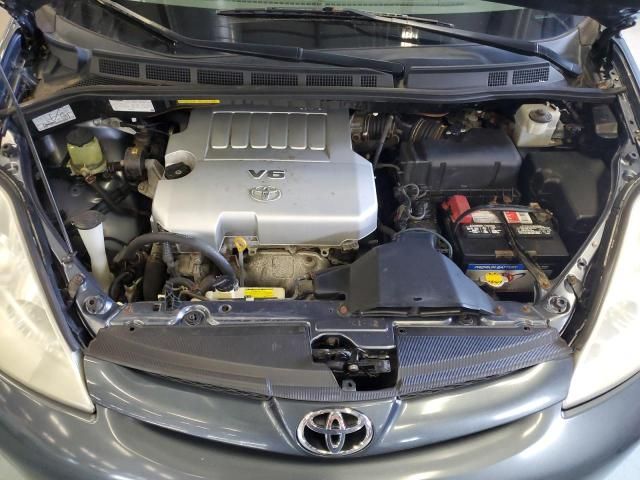 2010 Toyota Sienna CE