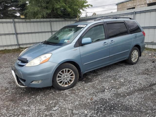 2009 Toyota Sienna XLE