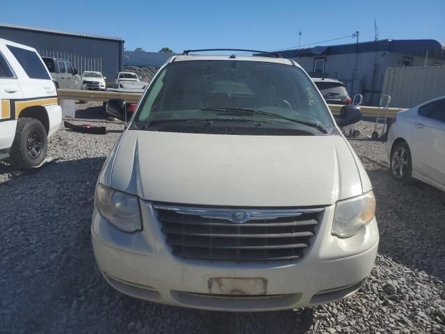 2007 Chrysler Town & Country Touring