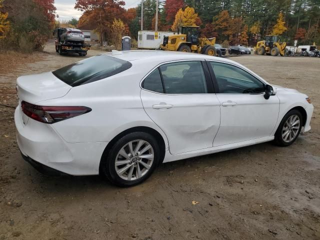 2022 Toyota Camry LE