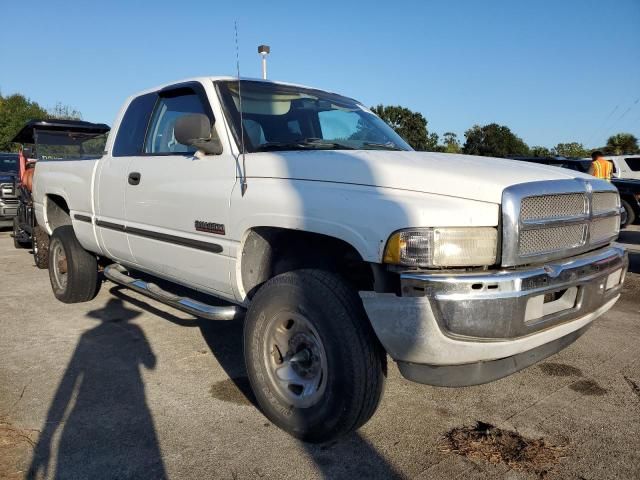 1998 Dodge RAM 2500