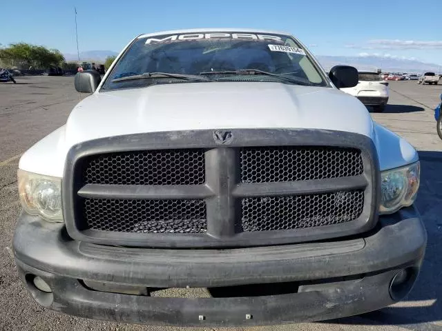 2004 Dodge RAM 1500 ST