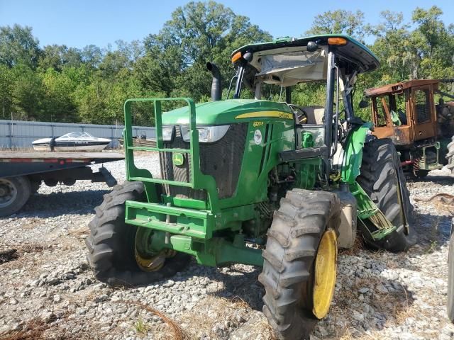 2023 John Deere 6120E