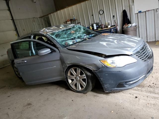 2013 Chrysler 200 LX