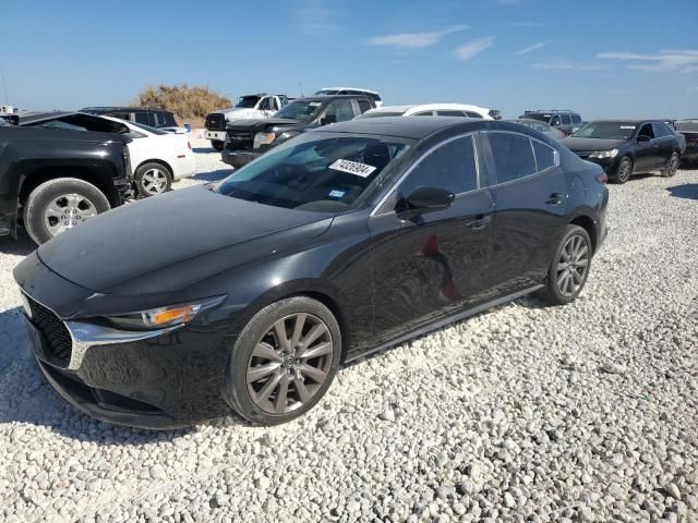 2022 Mazda 3 Preferred