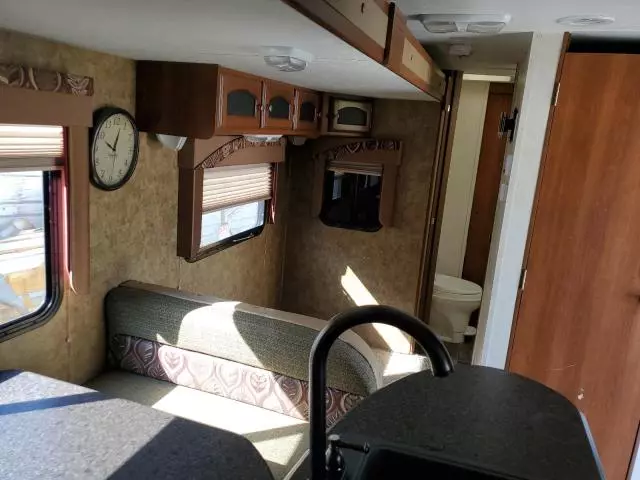 2014 Coachmen Freedom EX