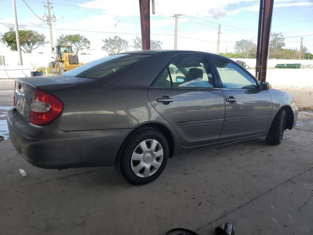 2004 Toyota Camry LE