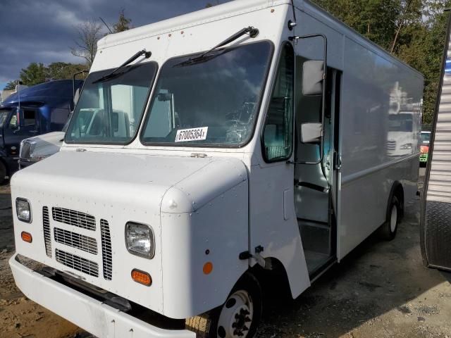 2016 Ford Econoline E350 Super Duty Stripped Chass