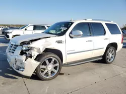 Carros salvage sin ofertas aún a la venta en subasta: 2011 Cadillac Escalade