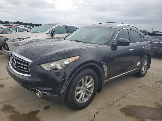 2012 Infiniti FX35