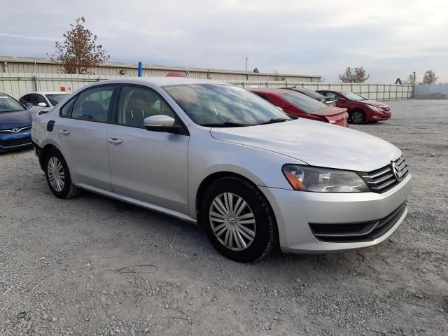 2014 Volkswagen Passat S