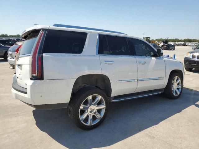 2017 Cadillac Escalade Luxury