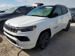 Carros dañados por inundaciones a la venta en subasta: 2022 Jeep Compass Limited