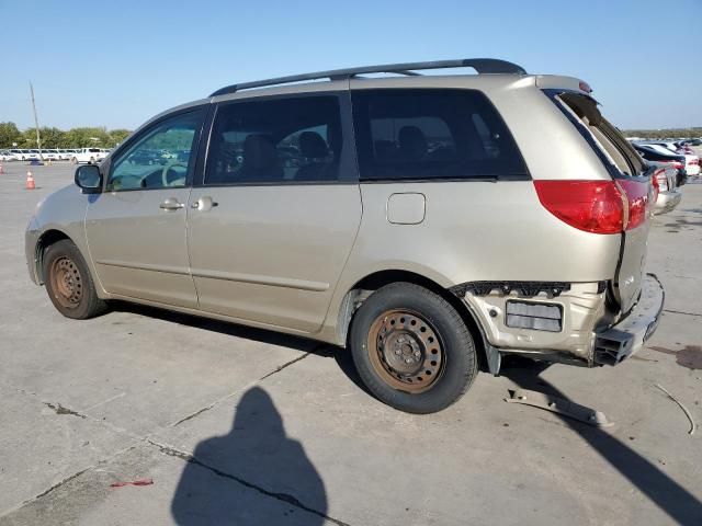 2009 Toyota Sienna CE