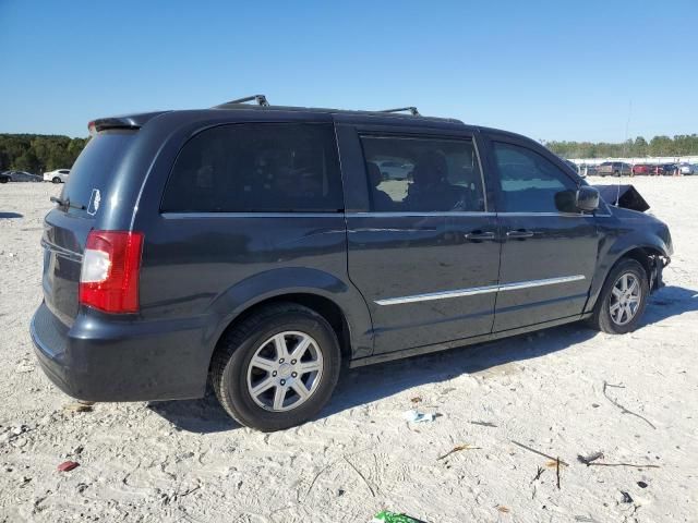 2013 Chrysler Town & Country Touring