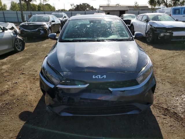 2023 KIA Forte LX