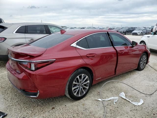 2022 Lexus ES 300H Base