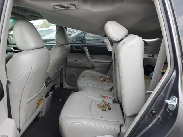 2011 Toyota Highlander Base