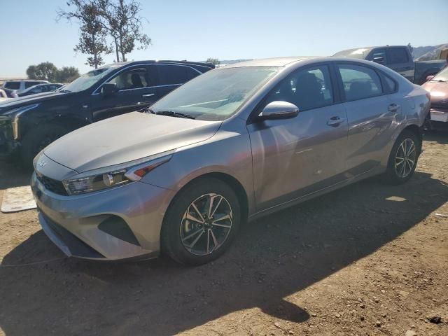 2023 KIA Forte LX